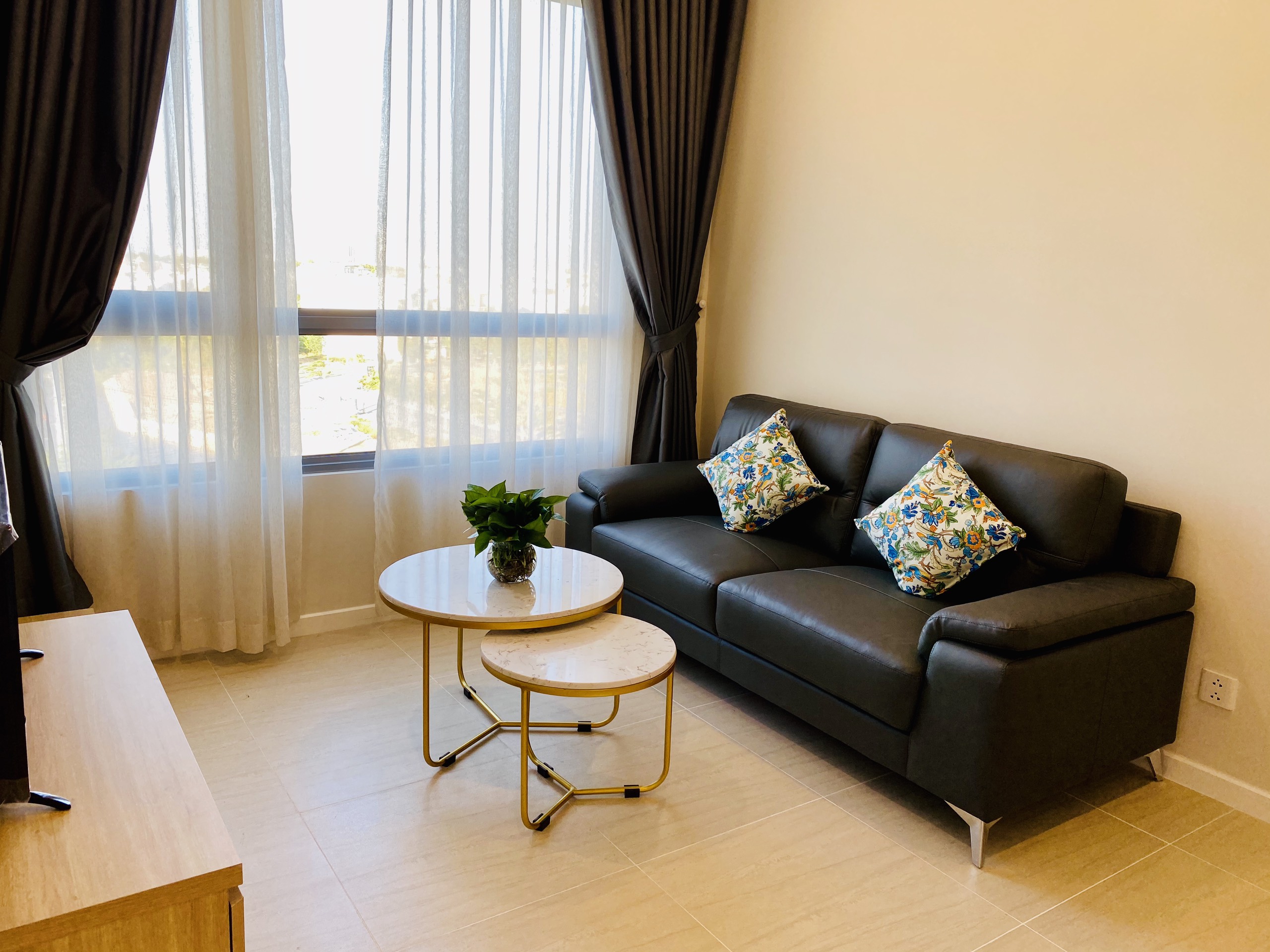 Cho Thuê Officetel 1PN Diamond Island DI0879 - Hình 1