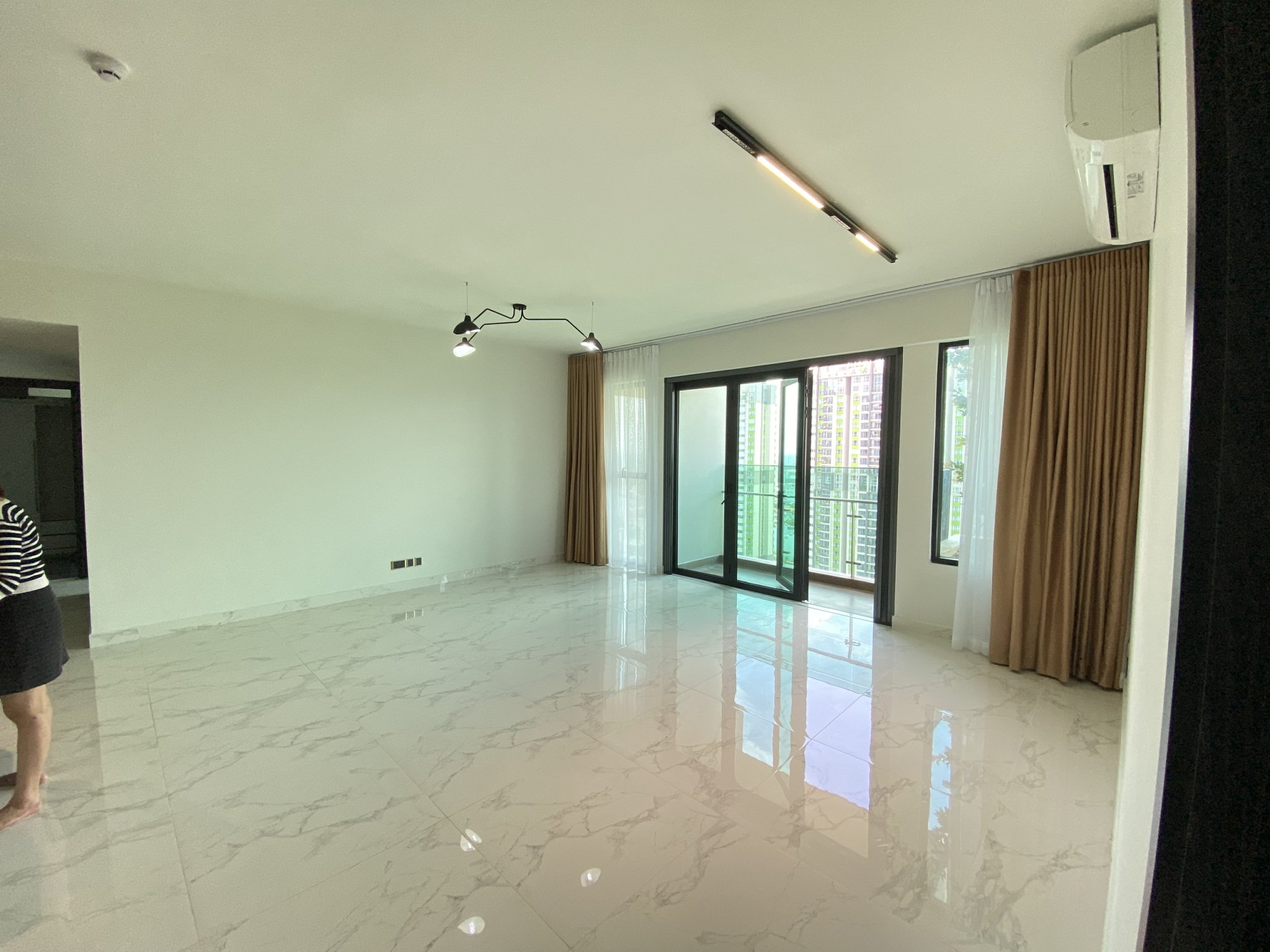Cho Thuê Căn Hộ 4PN Feliz En Vista FEV1059 - Hình 1