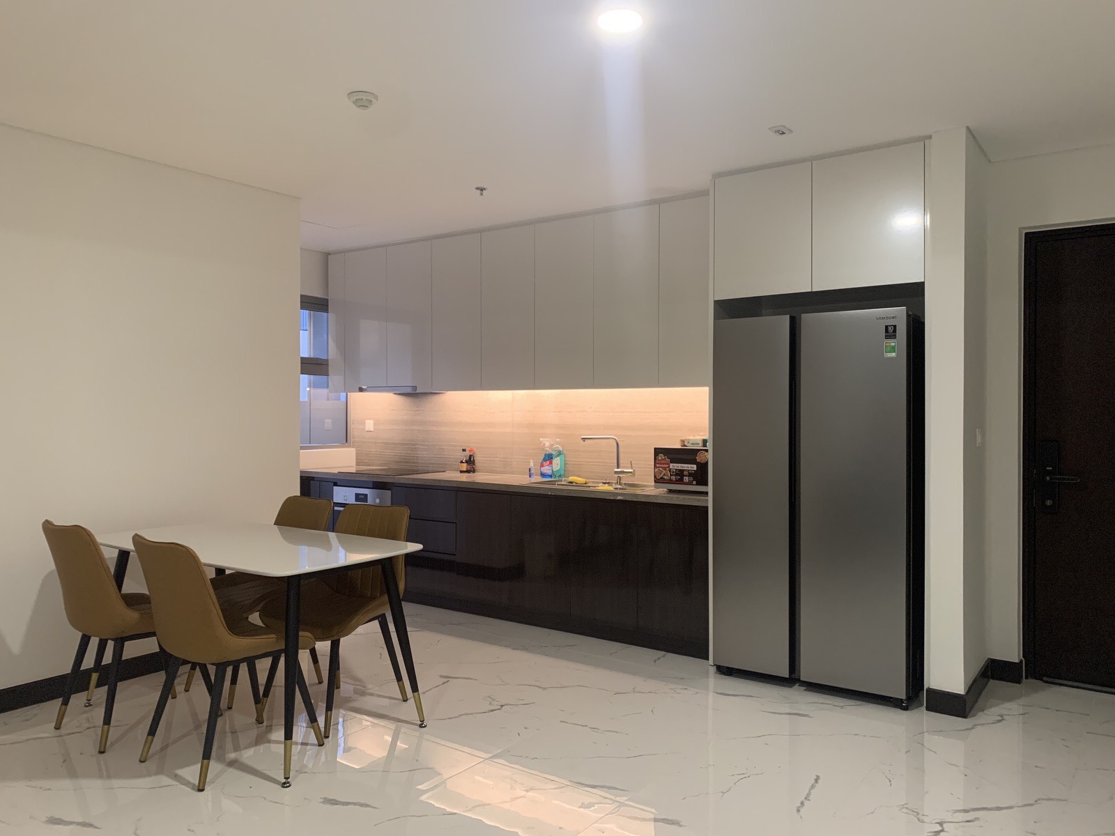 Cho Thuê Căn Hộ 2PN Empire City EP0242 - ảnh nhỏ 3