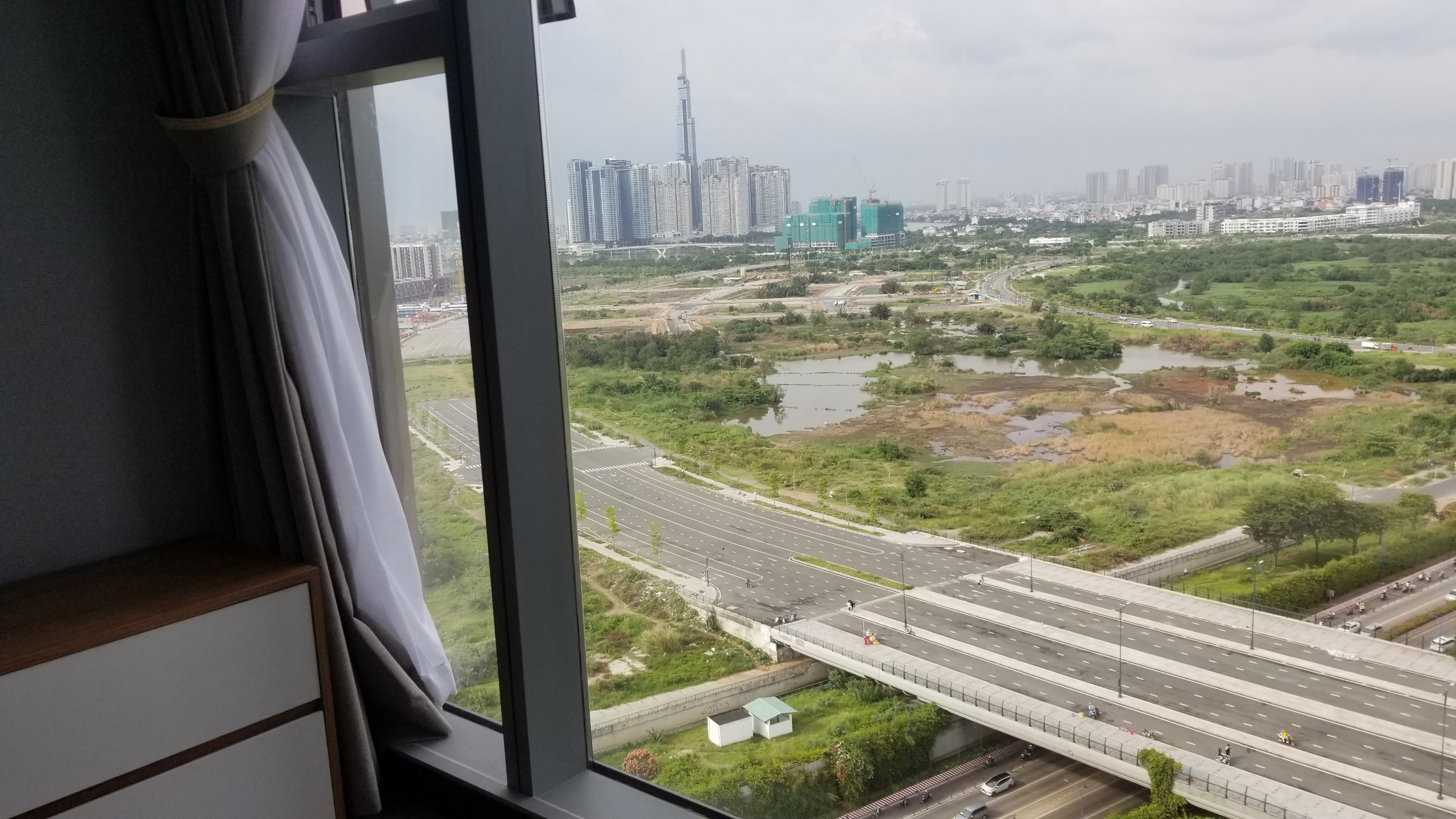 Cho Thuê Căn Hộ 2PN Empire City EP1008 - ảnh nhỏ 2
