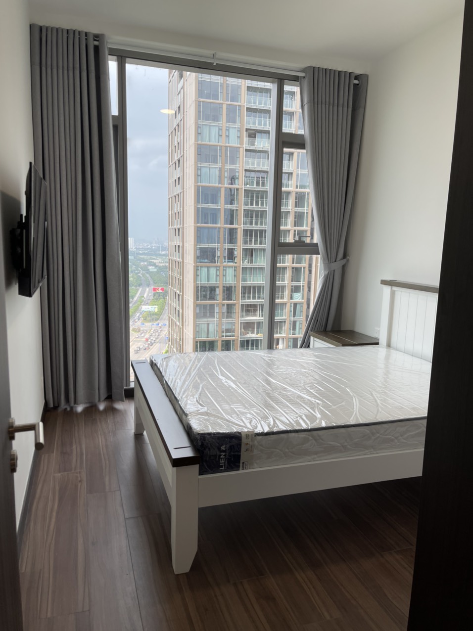 Cho Thuê Căn Hộ 2PN Empire City EP1050 - ảnh nhỏ 6