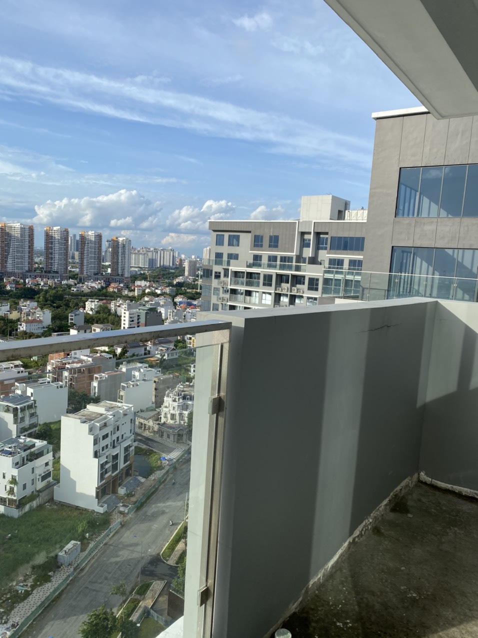 Cho Thuê Officetel 3PN One Verandah - Hình 1