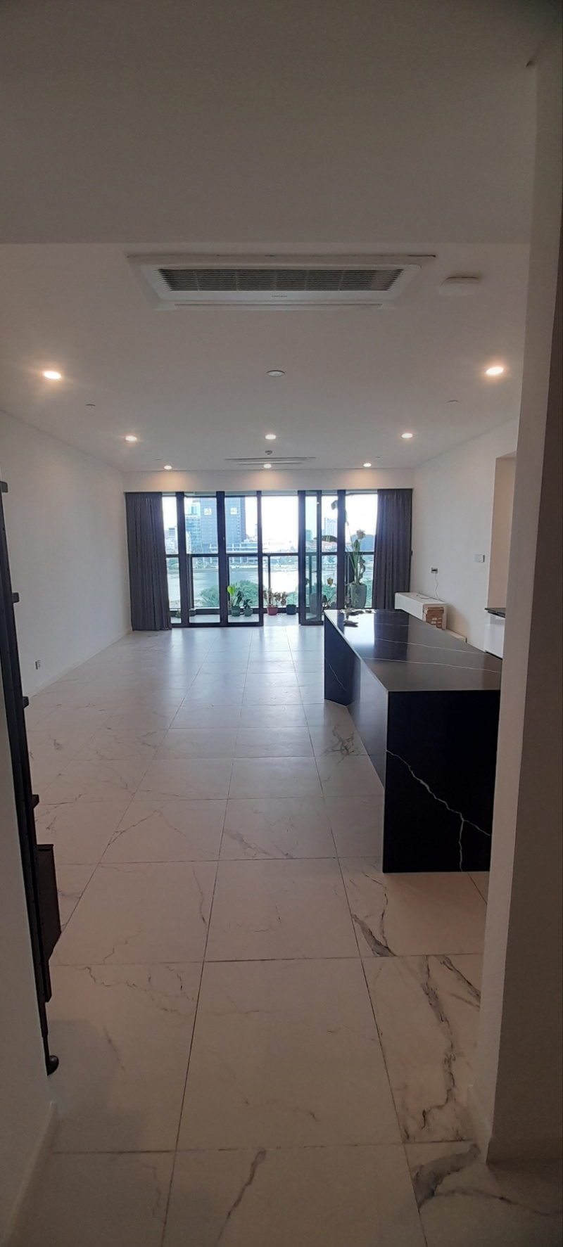 Cho Thuê Căn Hộ 4PN The Metropole - Galleria TMG272 - Hình 1