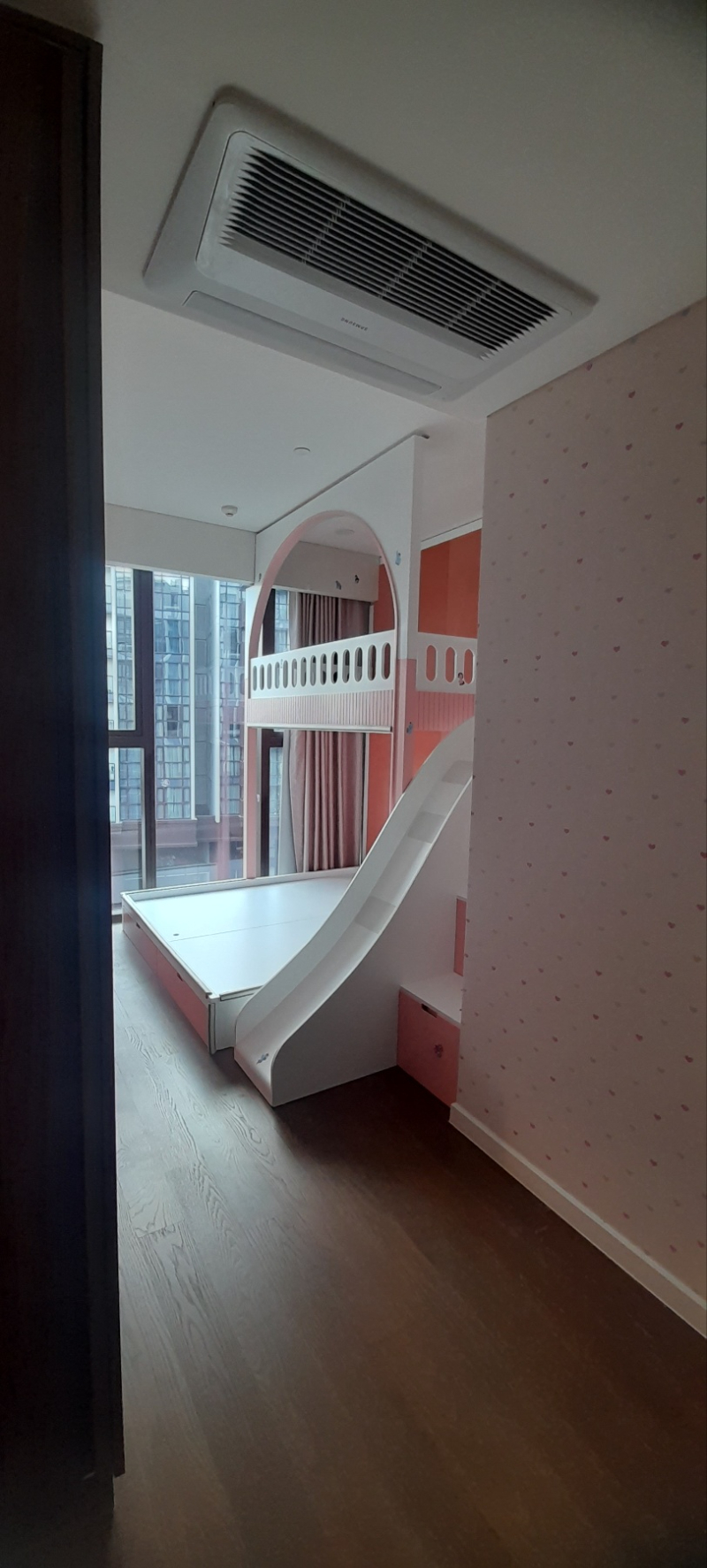 Cho Thuê Căn Hộ 4PN The Metropole - Galleria TMG272 - ảnh nhỏ 6